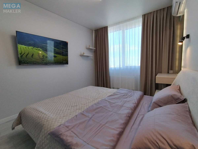 Продаж 1 кімнатної квартири (43/14/19), 25 пов. 25 пов. будинку, <a class="location-link" href="/kiev/" title="Недвижимость Київ">Київ</a>, <a class="location-link" href="/kiev/podolskij/" title="Недвижимость Подільський район">Подільський р-н</a>, Всеволода Змієнка вул., 34/21 (изображение 3)