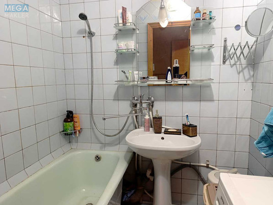 Продаж 3 кімнатної квартири (66/38/9), 8 пов. 10 пов. будинку, <a class="location-link" href="/dnepropetrovsk/" title="Недвижимость Дніпра">Дніпро</a>, проспект Героїв (изображение 11)