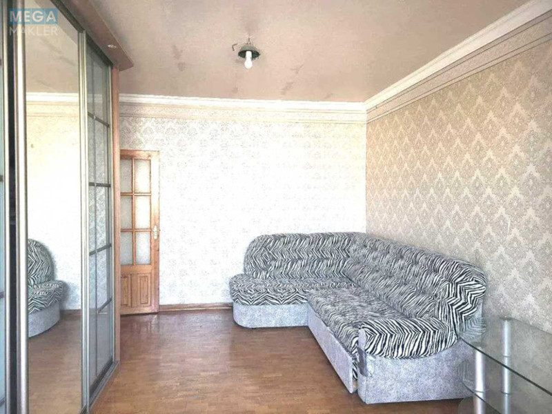 Продаж 3 кімнатної квартири (98,6/52/17,1), 10 пов. 10 пов. будинку, <a class="location-link" href="/kiev/" title="Недвижимость Київ">Київ</a>, <a class="location-link" href="/kiev/darnickij/" title="Недвижимость Дарницький район">Дарницький р-н</a>, Бориса Гмыри ул., 5 (изображение 5)