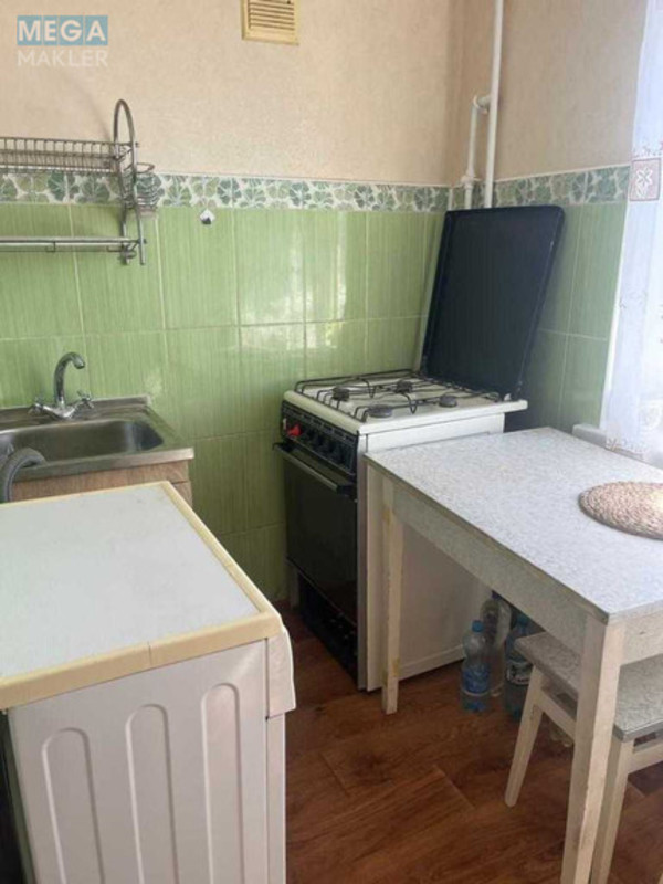 Продаж 1 кімнатної квартири (20/10/4), 7 пов. 9 пов. будинку, <a class="location-link" href="/kiev/" title="Недвижимость Київ">Київ</a>, <a class="location-link" href="/kiev/obolonskij/" title="Недвижимость Оболонський район">Оболонський р-н</a>, Богатирська вул., 8 (изображение 9)