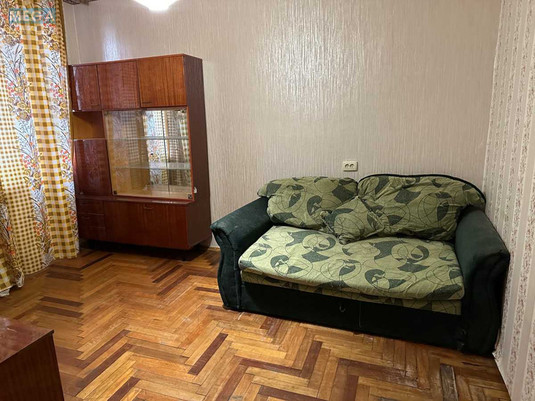 Оренда 3 кімнатної квартири, <a class="location-link" href="/kiev/" title="Недвижимость Київ">Київ</a>, <a class="location-link" href="/kiev/shevchenkovskij/" title="Недвижимость Шевченківський район">Шевченківський р-н</a>, Олександрівська вул., 16 (изображение 5)