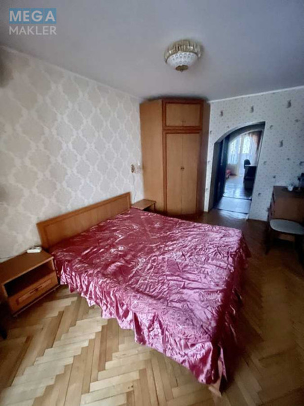 Оренда 3 кімнатної квартири, <a class="location-link" href="/kiev/" title="Недвижимость Київ">Київ</a>, <a class="location-link" href="/kiev/obolonskij/" title="Недвижимость Оболонський район">Оболонський р-н</a>, Героїв Сталінграду просп., 20 (изображение 8)