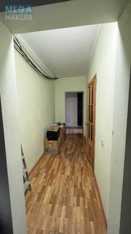 Продаж 3 кімнатної квартири (71/41/9), 5 пов. 10 пов. будинку, <a class="location-link" href="/kiev/" title="Недвижимость Київ">Київ</a>, <a class="location-link" href="/kiev/darnickij/" title="Недвижимость Дарницький район">Дарницький р-н</a>, Срібнокільська вул., 22а (изображение 7)