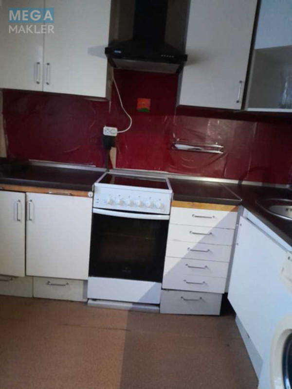 Оренда 2 кімнатної квартири, <a class="location-link" href="/kiev/" title="Недвижимость Київ">Київ</a>, <a class="location-link" href="/kiev/svyatoshinskij/" title="Недвижимость Святошинський район">Святошинський р-н</a>, Уборевича Командарма вул. (изображение 2)