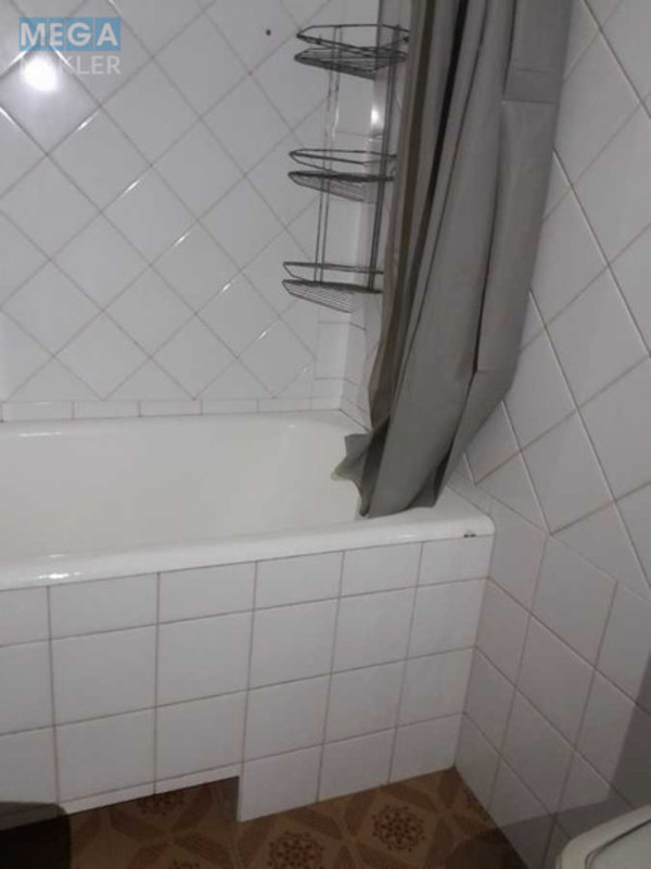 Оренда 2 кімнатної квартири, <a class="location-link" href="/kiev/" title="Недвижимость Київ">Київ</a>, <a class="location-link" href="/kiev/svyatoshinskij/" title="Недвижимость Святошинський район">Святошинський р-н</a>, Уборевича Командарма вул. (изображение 11)