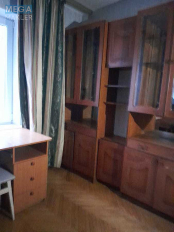 Оренда 2 кімнатної квартири, <a class="location-link" href="/kiev/" title="Недвижимость Київ">Київ</a>, <a class="location-link" href="/kiev/svyatoshinskij/" title="Недвижимость Святошинський район">Святошинський р-н</a>, Уборевича Командарма вул. (изображение 15)