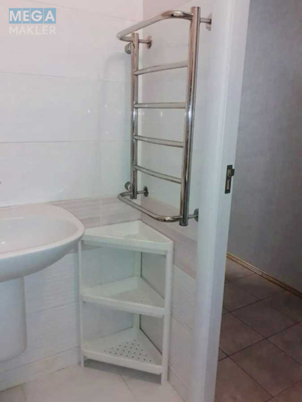 Оренда 2 кімнатної квартири, <a class="location-link" href="/kiev/" title="Недвижимость Київ">Київ</a>, <a class="location-link" href="/kiev/podolskij/" title="Недвижимость Подільський район">Подільський р-н</a>, Квитневый пер., 1Б (изображение 17)