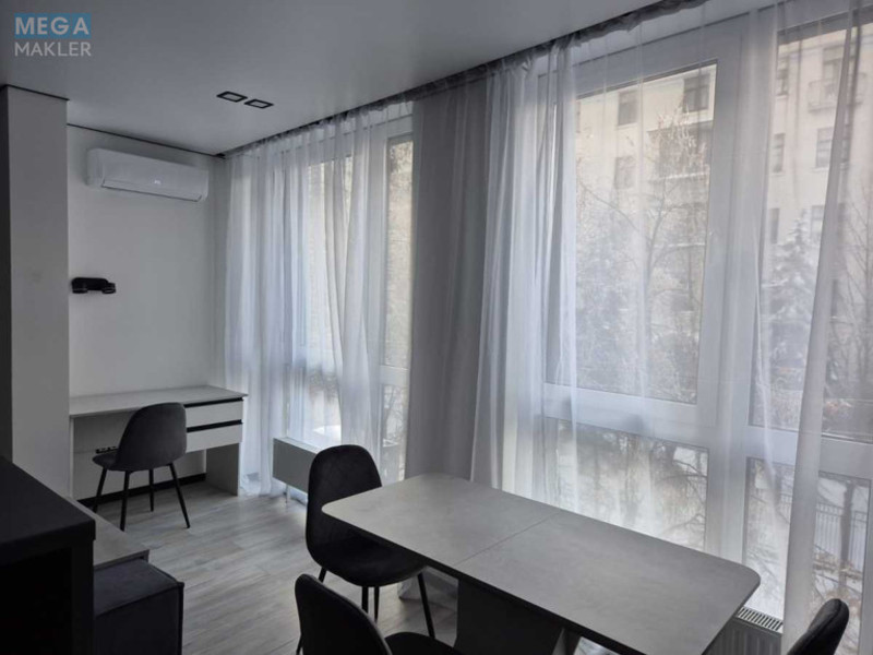 Оренда 3 кімнатної квартири, <a class="location-link" href="/kiev/" title="Недвижимость Київ">Київ</a>, <a class="location-link" href="/kiev/shevchenkovskij/" title="Недвижимость Шевченківський район">Шевченківський р-н</a>, Шолуденка вул., 30 (изображение 3)