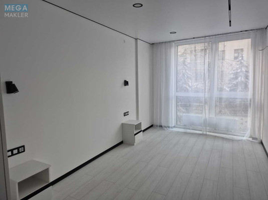 Оренда 3 кімнатної квартири, <a class="location-link" href="/kiev/" title="Недвижимость Київ">Київ</a>, <a class="location-link" href="/kiev/shevchenkovskij/" title="Недвижимость Шевченківський район">Шевченківський р-н</a>, Шолуденка вул., 30 (изображение 6)