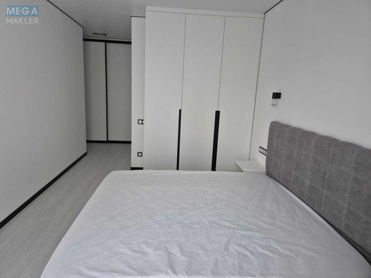 Оренда 3 кімнатної квартири, <a class="location-link" href="/kiev/" title="Недвижимость Київ">Київ</a>, <a class="location-link" href="/kiev/shevchenkovskij/" title="Недвижимость Шевченківський район">Шевченківський р-н</a>, Шолуденка вул., 30 (изображение 9)