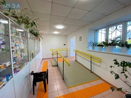 Продаж комерційної нерухомості, 63&nbsp;кв.м, под магазин, <a class="location-link" href="/shpola/" title="Недвижимость Шпола">Шпола</a>, Слобідська, 108а (изображение 2)