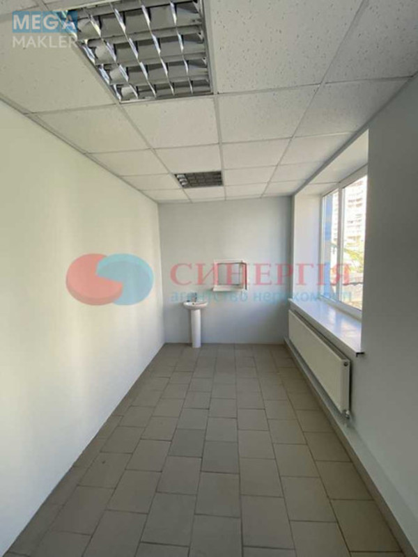 Оренда комерційної нерухомості, 373&nbsp;кв.м, под магазин, <a class="location-link" href="/kiev/" title="Недвижимость Київ">Київ</a>, <a class="location-link" href="/kiev/obolonskij/" title="Недвижимость Оболонський район">Оболонський р-н</a>, Героїв Сталінграду просп., 65 (изображение 6)