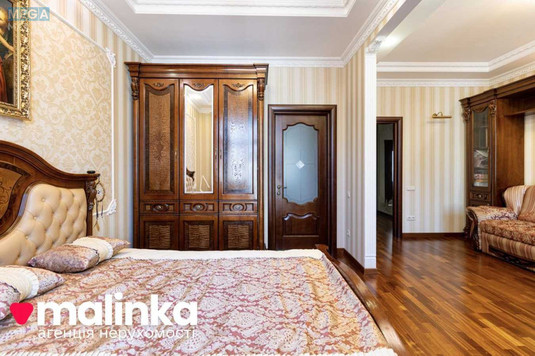 Продаж 5 кімнатної квартири (310/110/15), 1 пов. 3 пов. будинку, <a class="location-link" href="/lviv/" title="Недвижимость Львів">Львів</a>, <a class="location-link" href="/lviv/lychakovskij/" title="Недвижимость Личаківський район">Личаківський р-н</a>, Харківська, 21 (изображение 5)