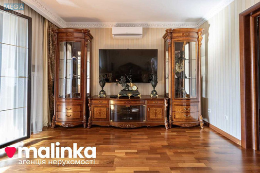 Продаж 5 кімнатної квартири (310/110/15), 1 пов. 3 пов. будинку, <a class="location-link" href="/lviv/" title="Недвижимость Львів">Львів</a>, <a class="location-link" href="/lviv/lychakovskij/" title="Недвижимость Личаківський район">Личаківський р-н</a>, Харківська, 21 (изображение 11)