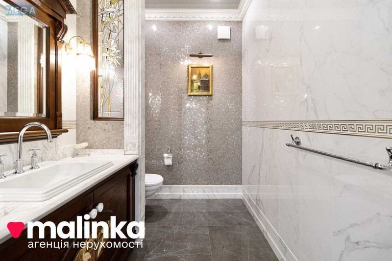 Продаж 5 кімнатної квартири (310/110/15), 1 пов. 3 пов. будинку, <a class="location-link" href="/lviv/" title="Недвижимость Львів">Львів</a>, <a class="location-link" href="/lviv/lychakovskij/" title="Недвижимость Личаківський район">Личаківський р-н</a>, Харківська, 21 (изображение 12)