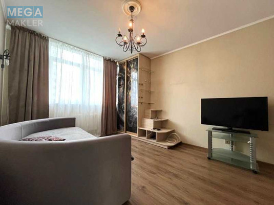 Оренда 1 кімнатної квартири, <a class="location-link" href="/kiev/" title="Недвижимость Київ">Київ</a>, <a class="location-link" href="/kiev/dneprovskij/" title="Недвижимость Дніпровський район">Дніпровський р-н</a>, Воскресенська вул., 16б (изображение 4)