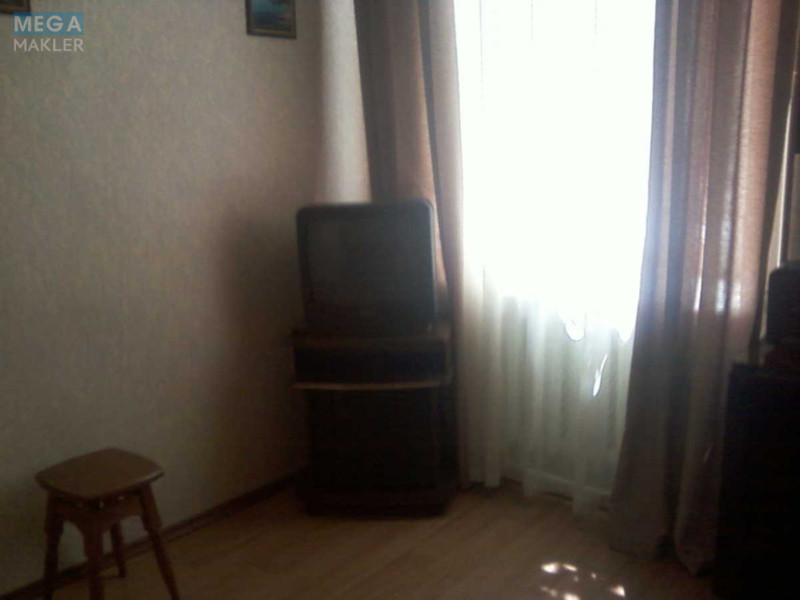 Оренда дома, <a class="location-link" href="/odessa/" title="Недвижимость Одеса">Одеса</a>, <a class="location-link" href="/odessa/malinovskij/" title="Недвижимость Малиновський район">Малиновський р-н</a>, Выездная, 10-а (изображение 3)