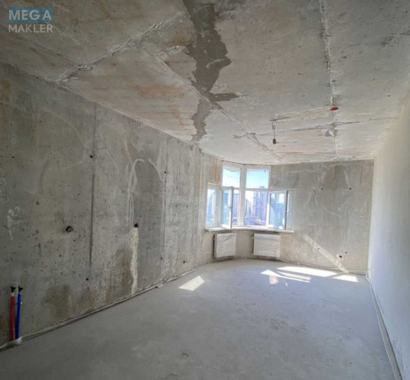 Продаж 3 кімнатної квартири (150/100/20), 17 пов. 18 пов. будинку, <a class="location-link" href="/kiev/" title="Недвижимость Київ">Київ</a>, <a class="location-link" href="/kiev/oktyabrskij/" title="Недвижимость Октябрьский район">Октябрьский р-н</a>, Митрополита Василия Липковского ул., 18 (изображение 4)