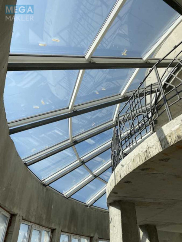 Продаж 3 кімнатної квартири (150/100/20), 17 пов. 18 пов. будинку, <a class="location-link" href="/kiev/" title="Недвижимость Київ">Київ</a>, <a class="location-link" href="/kiev/oktyabrskij/" title="Недвижимость Октябрьский район">Октябрьский р-н</a>, Митрополита Василия Липковского ул., 18 (изображение 8)