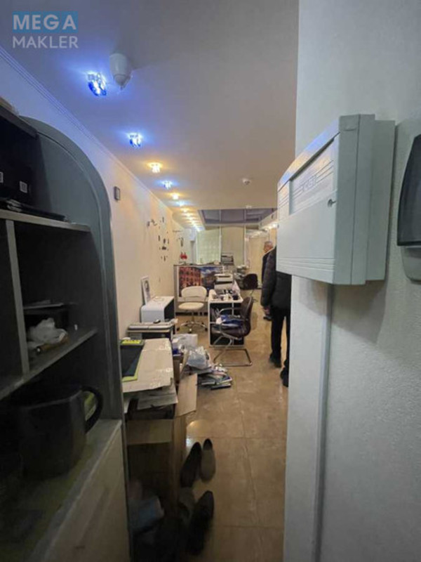 Оренда комерційної нерухомості, 35&nbsp;кв.м, <a class="location-link" href="/kiev/" title="Недвижимость Київ">Київ</a>, <a class="location-link" href="/kiev/pecherskij/" title="Недвижимость Печерський район">Печерський р-н</a>, Звіринецька вул., 47 (изображение 7)