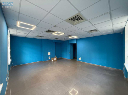 Оренда комерційної нерухомості, 90&nbsp;кв.м, под офис, <a class="location-link" href="/kiev/" title="Недвижимость Київ">Київ</a>, <a class="location-link" href="/kiev/solomenskij/" title="Недвижимость Солом'янський район">Солом'янський р-н</a>, Освіти вул., 10 (изображение 4)