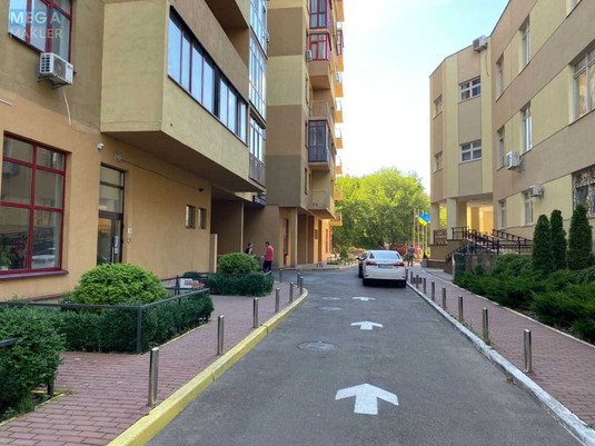 Продаж 1 кімнатної квартири (30/?/?), 8 пов. 16 пов. будинку, <a class="location-link" href="/kiev/" title="Недвижимость Київ">Київ</a>, <a class="location-link" href="/kiev/pecherskij/" title="Недвижимость Печерський район">Печерський р-н</a>, Евгения Коновальца ул., 36е (изображение 11)