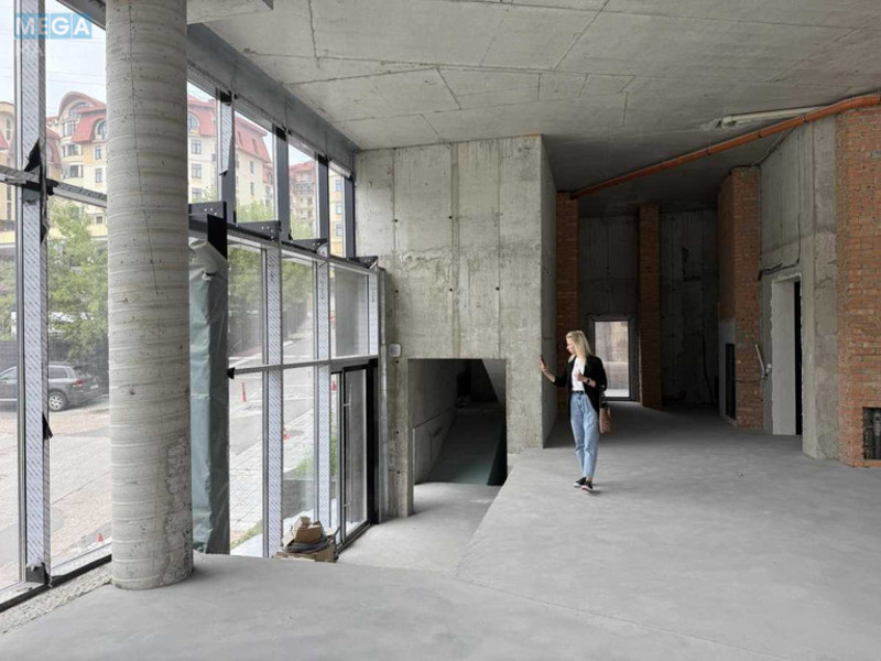 Оренда окремої будівлі/побудови, 700&nbsp;кв.м, <a class="location-link" href="/kiev/" title="Недвижимость Київ">Київ</a>, <a class="location-link" href="/kiev/pecherskij/" title="Недвижимость Печерський район">Печерський р-н</a>, Івана Федорова вул. (изображение 4)