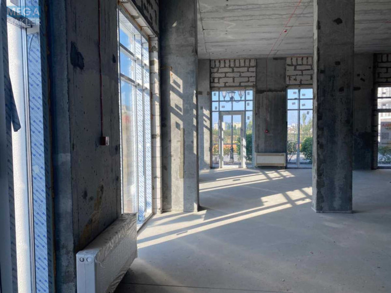 Продаж комерційної нерухомості, 165&nbsp;кв.м, под магазин, <a class="location-link" href="/kiev/" title="Недвижимость Київ">Київ</a>, <a class="location-link" href="/kiev/goloseevskij/" title="Недвижимость Голосіївський район">Голосіївський р-н</a>, Михайла Максимовича вул., 26 (изображение 8)