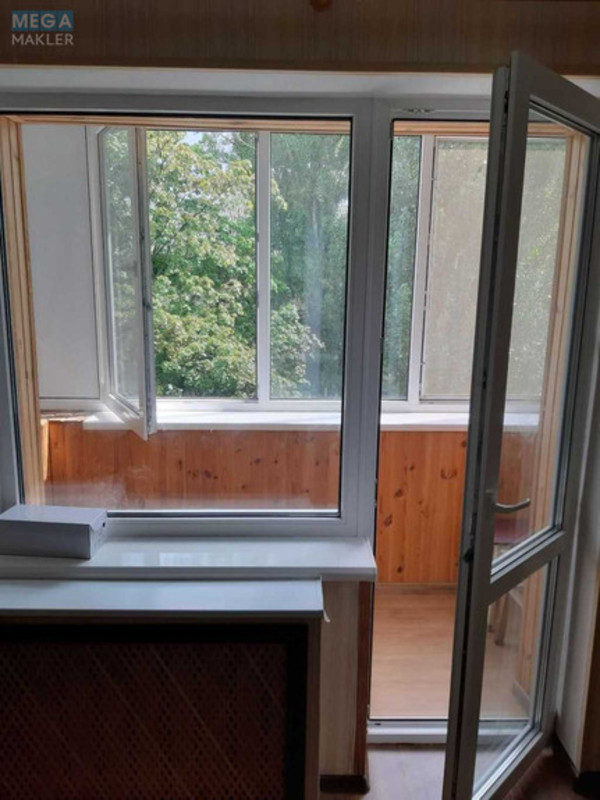 Оренда 2 кімнатної квартири, <a class="location-link" href="/kiev/" title="Недвижимость Київ">Київ</a>, <a class="location-link" href="/kiev/svyatoshinskij/" title="Недвижимость Святошинський район">Святошинський р-н</a>, Генерала Потапова вул., 1а (изображение 2)