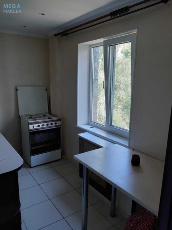 Оренда 2 кімнатної квартири, <a class="location-link" href="/kiev/" title="Недвижимость Київ">Київ</a>, <a class="location-link" href="/kiev/svyatoshinskij/" title="Недвижимость Святошинський район">Святошинський р-н</a>, Генерала Потапова вул., 1а (изображение 17)