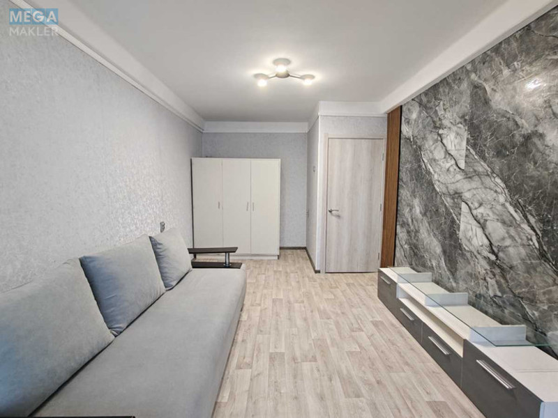 Оренда 1 кімнатної квартири, <a class="location-link" href="/kiev/" title="Недвижимость Київ">Київ</a>, <a class="location-link" href="/kiev/obolonskij/" title="Недвижимость Оболонський район">Оболонський р-н</a>, Оболонський просп., 43 (изображение 7)