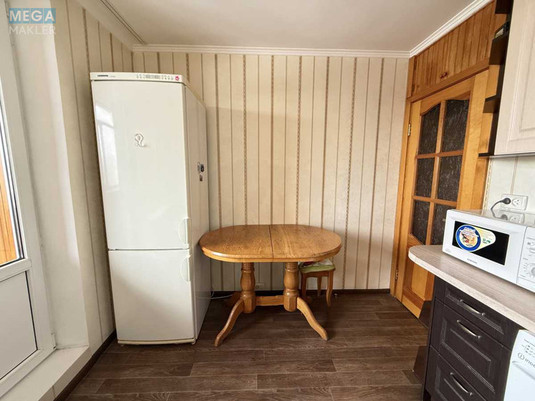 Продаж 1 кімнатної квартири (34/16/8), 9 пов. 16 пов. будинку, <a class="location-link" href="/kiev/" title="Недвижимость Київ">Київ</a>, <a class="location-link" href="/kiev/desnyanskij/" title="Недвижимость Деснянський район">Деснянський р-н</a>, Шолом-Алейхема вул., 8 (изображение 4)