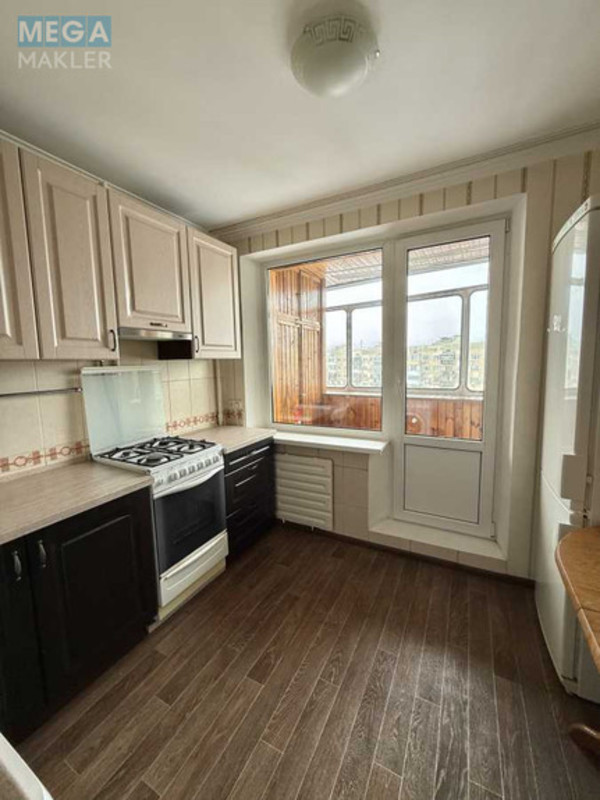 Продаж 1 кімнатної квартири (34/16/8), 9 пов. 16 пов. будинку, <a class="location-link" href="/kiev/" title="Недвижимость Київ">Київ</a>, <a class="location-link" href="/kiev/desnyanskij/" title="Недвижимость Деснянський район">Деснянський р-н</a>, Шолом-Алейхема вул., 8 (изображение 7)