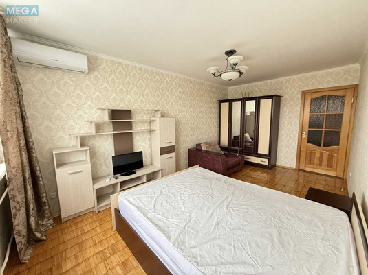 Продаж 1 кімнатної квартири (34/16/8), 9 пов. 16 пов. будинку, <a class="location-link" href="/kiev/" title="Недвижимость Київ">Київ</a>, <a class="location-link" href="/kiev/desnyanskij/" title="Недвижимость Деснянський район">Деснянський р-н</a>, Шолом-Алейхема вул., 8 (изображение 22)