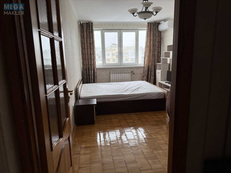 Продаж 1 кімнатної квартири (34/16/8), 9 пов. 16 пов. будинку, <a class="location-link" href="/kiev/" title="Недвижимость Київ">Київ</a>, <a class="location-link" href="/kiev/desnyanskij/" title="Недвижимость Деснянський район">Деснянський р-н</a>, Шолом-Алейхема вул., 8 (изображение 25)