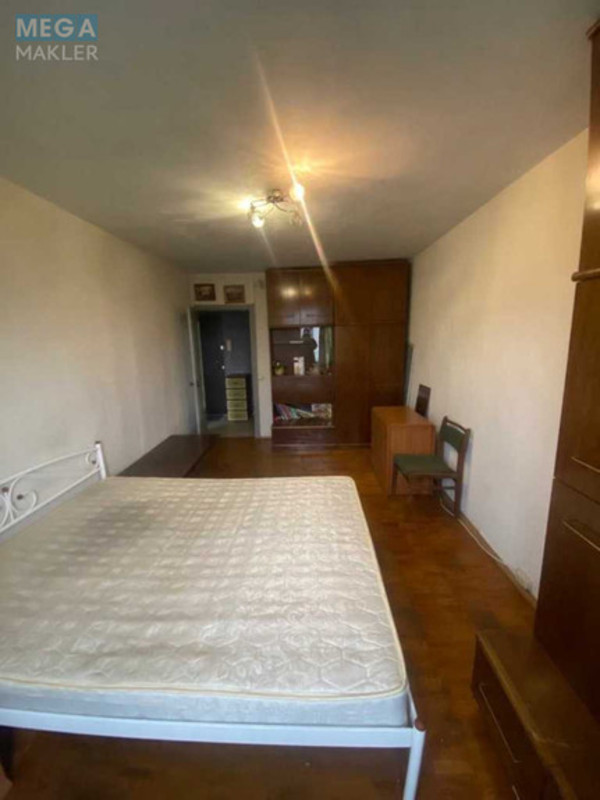 Оренда 1 кімнатної квартири, <a class="location-link" href="/kiev/" title="Недвижимость Київ">Київ</a>, <a class="location-link" href="/kiev/podolskij/" title="Недвижимость Подільський район">Подільський р-н</a>, Георгія Гонгадзе просп., 3 (изображение 2)