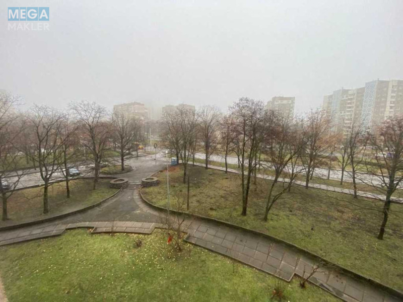 Оренда 1 кімнатної квартири, <a class="location-link" href="/kiev/" title="Недвижимость Київ">Київ</a>, <a class="location-link" href="/kiev/podolskij/" title="Недвижимость Подільський район">Подільський р-н</a>, Георгія Гонгадзе просп., 3 (изображение 11)