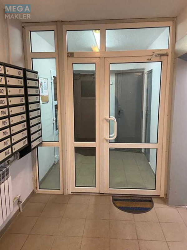 Оренда 1 кімнатної квартири, <a class="location-link" href="/kiev/" title="Недвижимость Київ">Київ</a>, <a class="location-link" href="/kiev/podolskij/" title="Недвижимость Подільський район">Подільський р-н</a>, Георгія Гонгадзе просп., 3 (изображение 19)