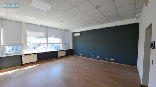 Оренда комерційної нерухомості, 66&nbsp;кв.м, под офис, <a class="location-link" href="/kiev/" title="Недвижимость Київ">Київ</a>, <a class="location-link" href="/kiev/dneprovskij/" title="Недвижимость Дніпровський район">Дніпровський р-н</a>, Евгения Сверстюка ул., 11б (изображение 2)