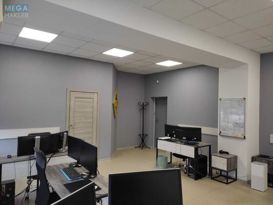 Оренда комерційної нерухомості, 70&nbsp;кв.м, под офис, <a class="location-link" href="/kiev/" title="Недвижимость Київ">Київ</a>, <a class="location-link" href="/kiev/dneprovskij/" title="Недвижимость Дніпровський район">Дніпровський р-н</a>, Евгения Сверстюка ул., 11б (изображение 12)