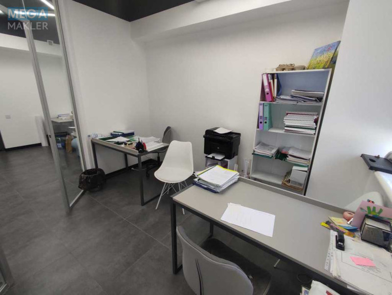 Оренда комерційної нерухомості, 23&nbsp;кв.м, под офис, <a class="location-link" href="/kiev/" title="Недвижимость Київ">Київ</a>, <a class="location-link" href="/kiev/dneprovskij/" title="Недвижимость Дніпровський район">Дніпровський р-н</a>, Евгения Сверстюка ул., 11ж (изображение 5)