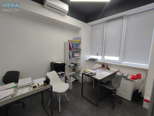 Оренда комерційної нерухомості, 23&nbsp;кв.м, под офис, <a class="location-link" href="/kiev/" title="Недвижимость Київ">Київ</a>, <a class="location-link" href="/kiev/dneprovskij/" title="Недвижимость Дніпровський район">Дніпровський р-н</a>, Евгения Сверстюка ул., 11ж (изображение 6)