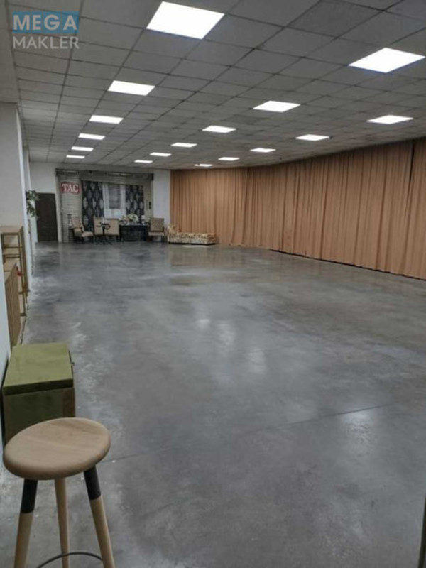 Оренда комерційної нерухомості, 153&nbsp;кв.м, под магазин, <a class="location-link" href="/kiev/" title="Недвижимость Київ">Київ</a>, <a class="location-link" href="/kiev/obolonskij/" title="Недвижимость Оболонський район">Оболонський р-н</a>, Степана Бандери просп., 8 (изображение 8)