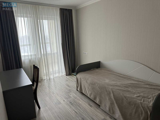 Оренда 2 кімнатної квартири, <a class="location-link" href="/kiev/" title="Недвижимость Київ">Київ</a>, <a class="location-link" href="/kiev/solomenskij/" title="Недвижимость Солом'янський район">Солом'янський р-н</a>, Новопольова вул., 2 (изображение 3)