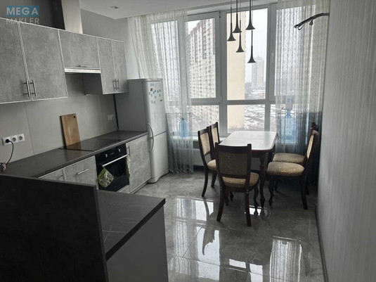 Оренда 2 кімнатної квартири, <a class="location-link" href="/kiev/" title="Недвижимость Київ">Київ</a>, <a class="location-link" href="/kiev/solomenskij/" title="Недвижимость Солом'янський район">Солом'янський р-н</a>, Новопольова вул., 2 (изображение 6)