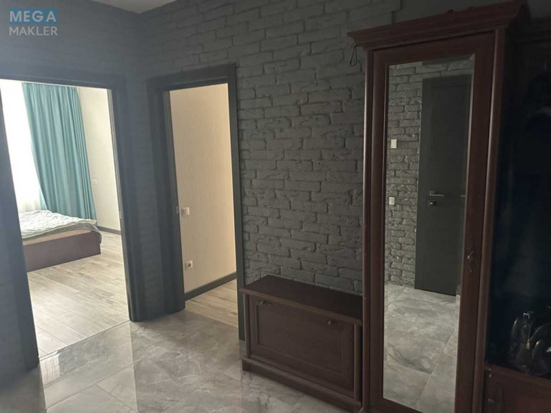 Оренда 2 кімнатної квартири, <a class="location-link" href="/kiev/" title="Недвижимость Київ">Київ</a>, <a class="location-link" href="/kiev/solomenskij/" title="Недвижимость Солом'янський район">Солом'янський р-н</a>, Новопольова вул., 2 (изображение 12)