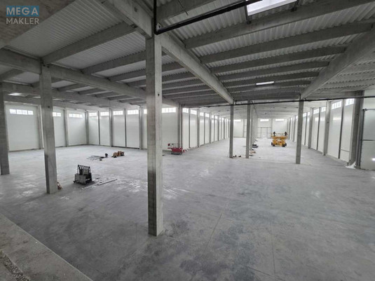 Оренда комерційної нерухомості, 6&nbsp;500&nbsp;кв.м, под склад, <a class="location-link" href="/kiev/" title="Недвижимость Київ">Київ</a>, <a class="location-link" href="/kiev/podolskij/" title="Недвижимость Подільський район">Подільський р-н</a>, Новоконстантиновская ул. (изображение 6)