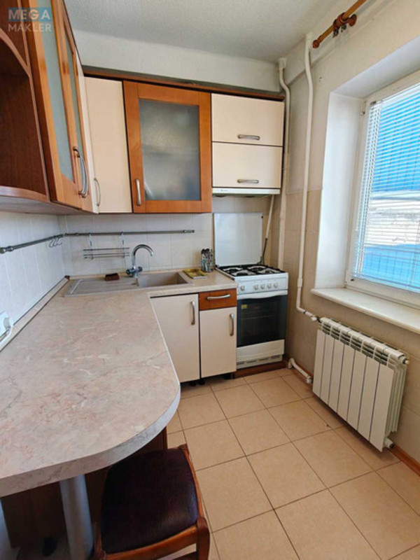 Оренда 3 кімнатної квартири, <a class="location-link" href="/kiev/" title="Недвижимость Київ">Київ</a>, <a class="location-link" href="/kiev/desnyanskij/" title="Недвижимость Деснянський район">Деснянський р-н</a>, Братиславська вул., 4 (изображение 8)