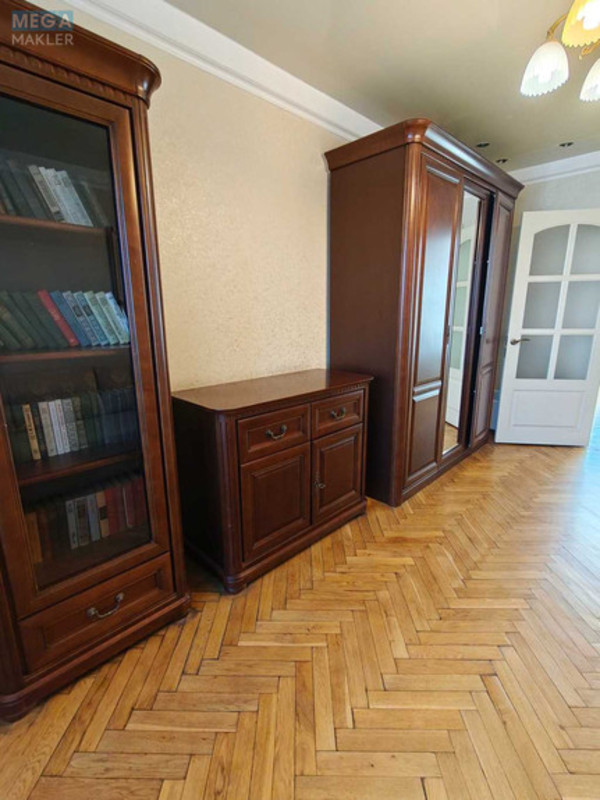 Оренда 3 кімнатної квартири, <a class="location-link" href="/kiev/" title="Недвижимость Київ">Київ</a>, <a class="location-link" href="/kiev/desnyanskij/" title="Недвижимость Деснянський район">Деснянський р-н</a>, Братиславська вул., 4 (изображение 16)