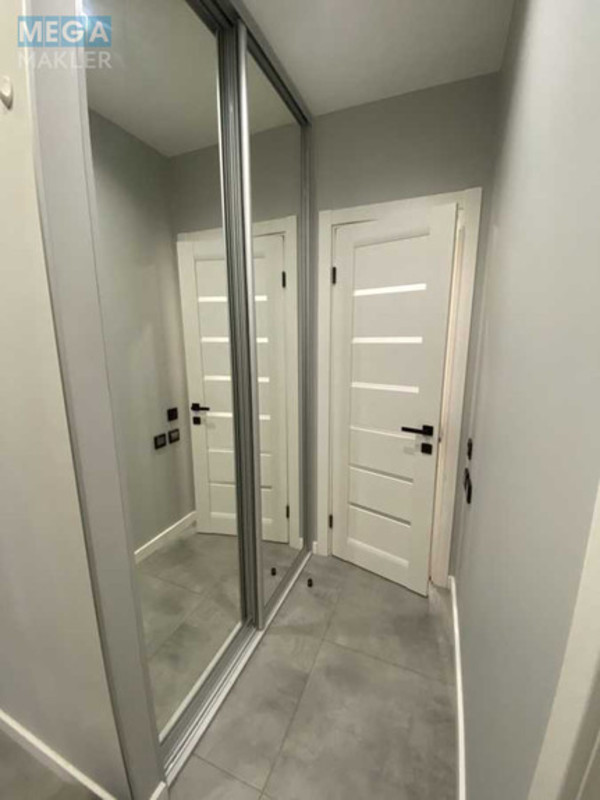 Продаж 1 кімнатної квартири (37,4/12/14,5), 8 пов. 16 пов. будинку, <a class="location-link" href="/kiev/" title="Недвижимость Київ">Київ</a>, <a class="location-link" href="/kiev/shevchenkovskij/" title="Недвижимость Шевченківський район">Шевченківський р-н</a>, Салютная ул., 2 (изображение 11)